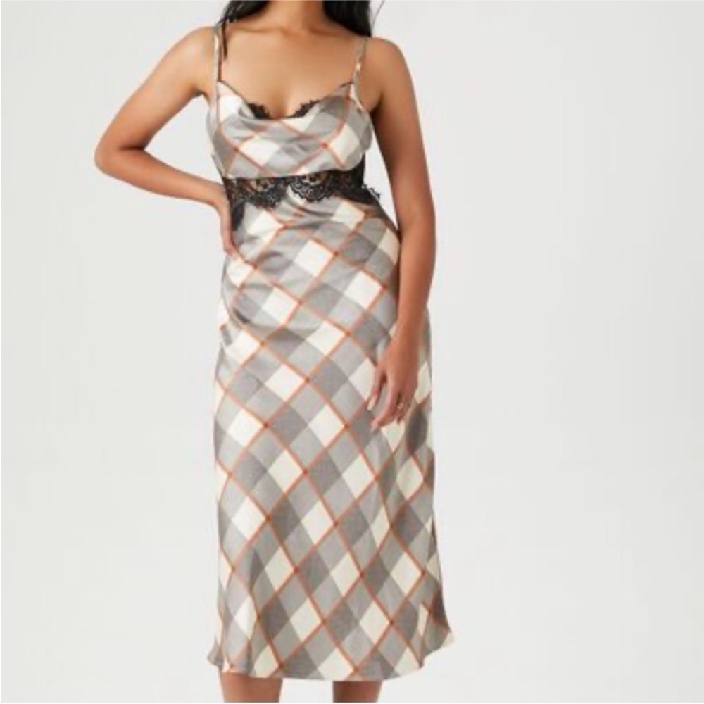 Forever 21 Plaid satin lace trim Midi Dress
